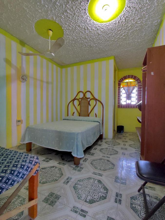 Hotel Villa Luz 埃斯孔迪多港 外观 照片
