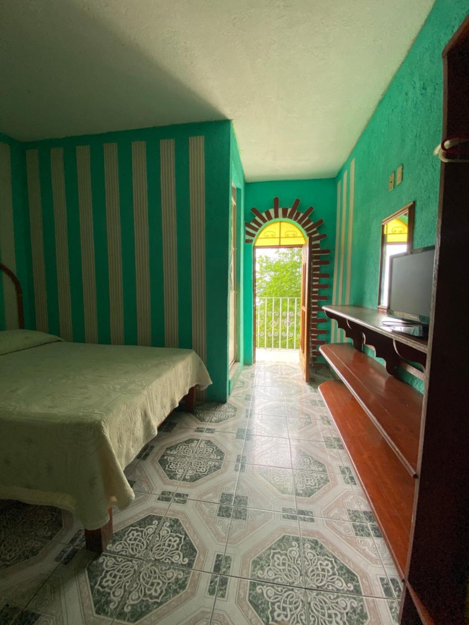 Hotel Villa Luz 埃斯孔迪多港 外观 照片