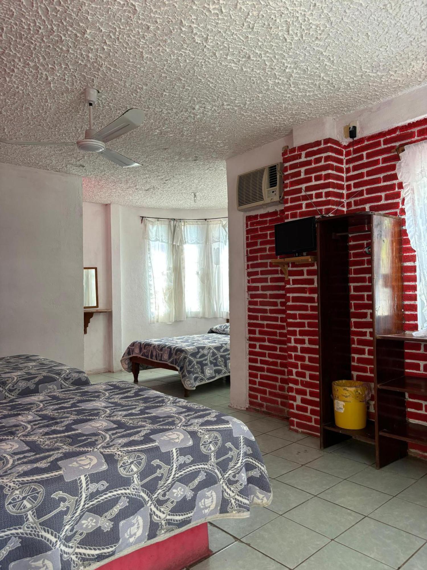 Hotel Villa Luz 埃斯孔迪多港 外观 照片